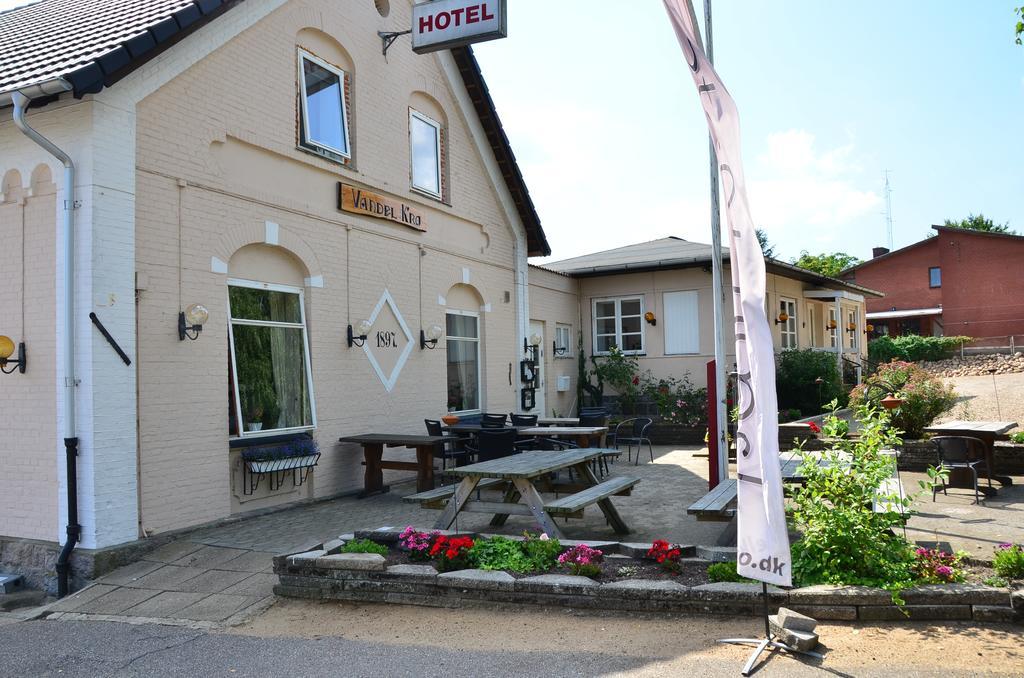 Vandel Hotel - Bed & Breakfast Billund Extérieur photo