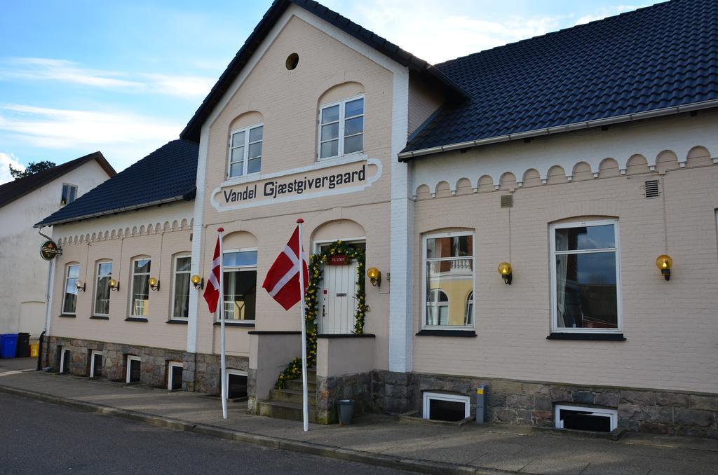 Vandel Hotel - Bed & Breakfast Billund Extérieur photo